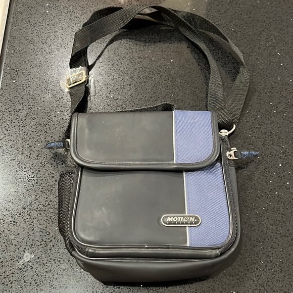 DVD Travel Case - Picture 1 of 5